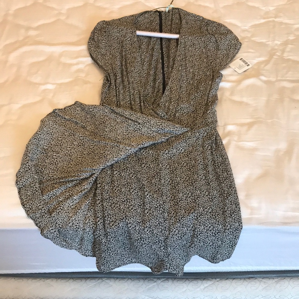 Kimchi Blue Romper - Picture 3 of 3